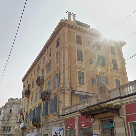 Roma 3*