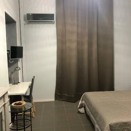 Roma 招待所 圣雷默