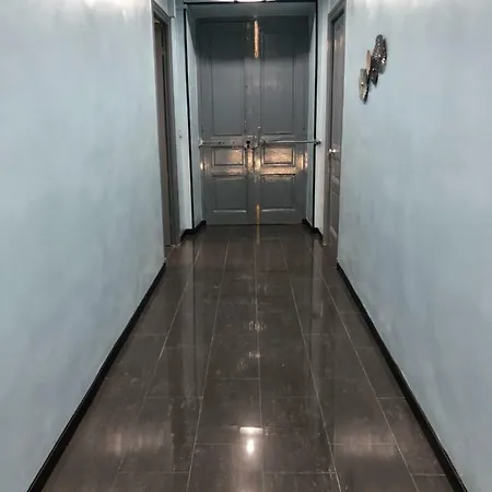 招待所 Roma 圣雷默