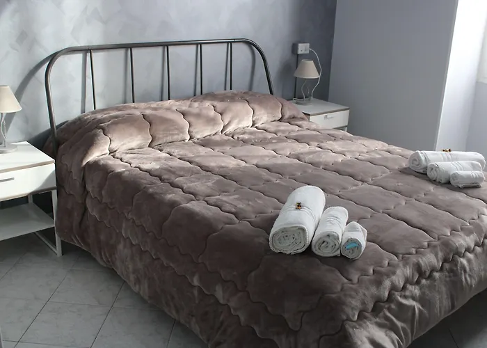 招待所 Roma 圣雷默